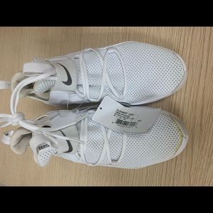 Brand New Women Nike shoes